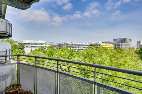 Property Image 4