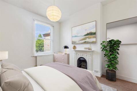 Beverley Road, W4 - FOR SALE