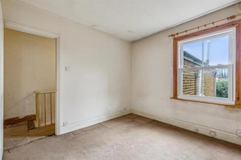 Fraser Street, W4 - FOR SALE