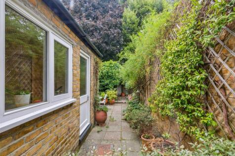 Glebe Street, W4 - FOR SALE