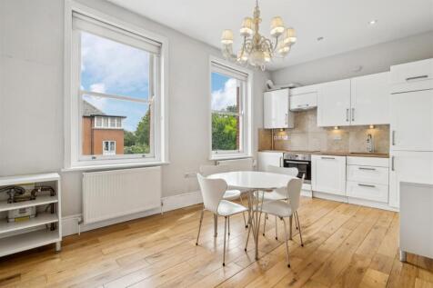 Chiswick Lane W4