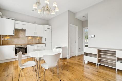 Chiswick Lane W4