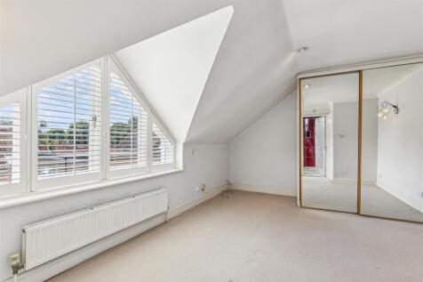Braid Court, W4 - FOR SALE