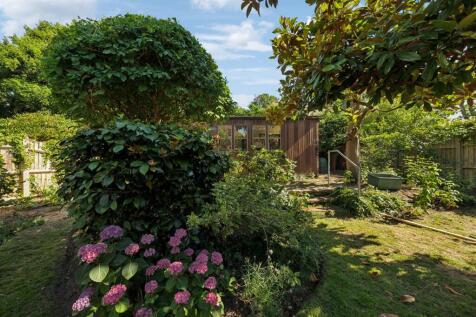 Devonshire Gardens, W4 - FOR SALE
