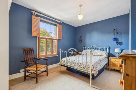 Spring Grove, W4 - FOR SALE