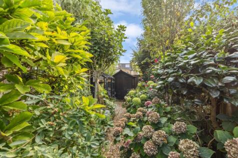 Spring Grove, W4 - FOR SALE