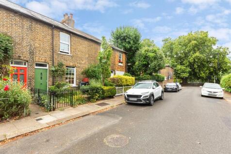 Spring Grove, W4 - FOR SALE