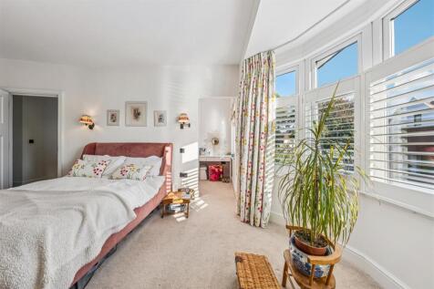 Lawford Road, W4 - FOR SALE
