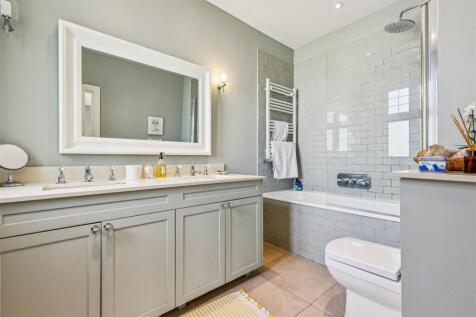 Wilmington Avenue, W4 - FOR SALE