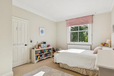 Wilmington Avenue, W4 - FOR SALE