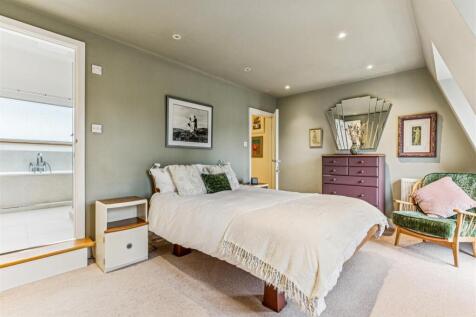 Esmond Road, W4 - FOR SALE