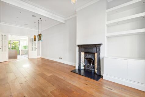 17 Kent Road W4 5EY-2.jpg