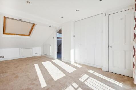 17 Kent Road W4 5EY-13.jpg