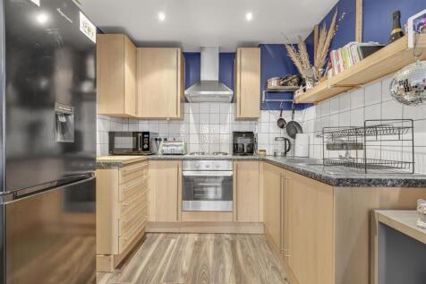 Kitchen, Drapers Court, Eden Harper SW11