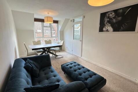 Reception, Mcdermott Close, Eden Harper SW11