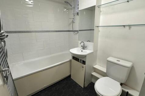 Bathroom, Mcdermott Close, Eden Harper SW11