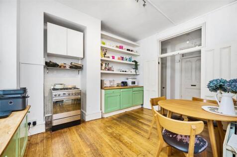 Eat In Kitchen, Albert Palace Mansions, Eden Harpe