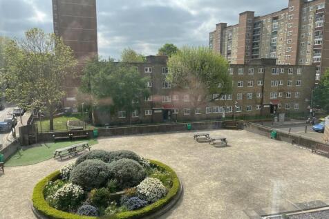 Roof Terrace, Park South, Eden Harper SW11
