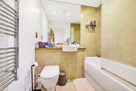 Bathroom, Merryfield Court, Eden Harper SW11