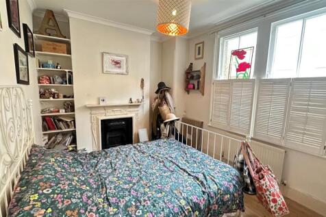 Bedroom 1, Stanley Grove, Eden Harper Battersea