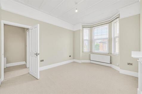 Reception, Bickersteth Road, Eden Harper SW17