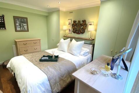 Main Bedroom, Gunter Grove, Chelsea Eden Harper