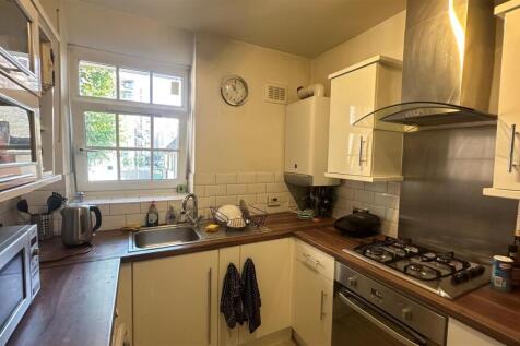 Ascalon House - kitchen.jpg