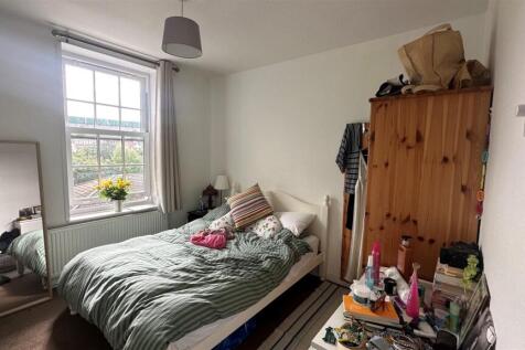 Wenham, Bedroom 3, EH.jpg