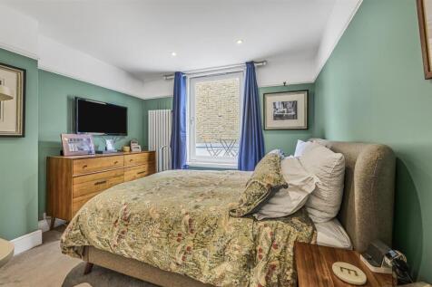 Bedroom 1, Battersea Park Road, Eden Harper SW11