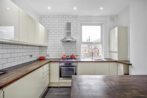 Eden_Harper_Queenstown RdSW8