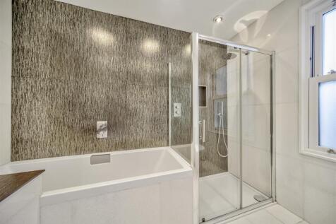 Eden_Harper_Queenstown RdSW8