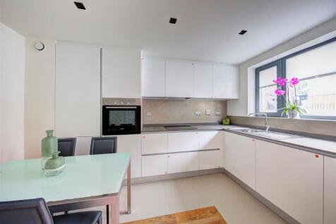 Oak terrace, kitchen