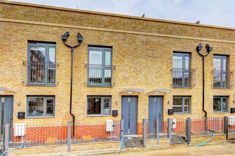 Oak terrace, exterior