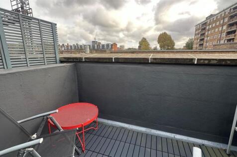 Oak terrace, terrace