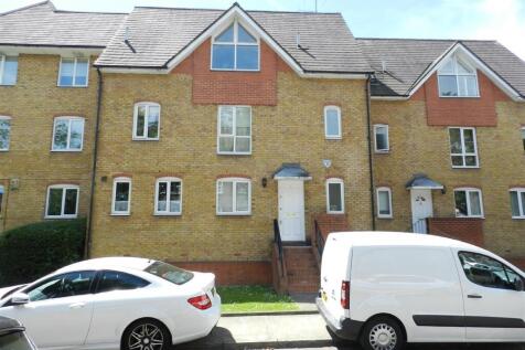 Belgrave Court SW8.jpg