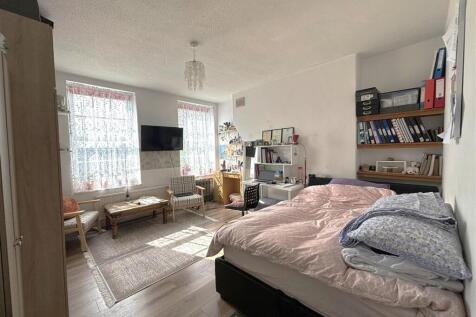 Bedroom 1, Seldon House, Eden Harper SW11