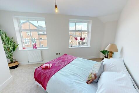 Unit 6 Bedroom B3