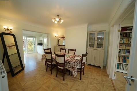 Dining room 2