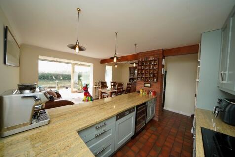 Family room/Livin...
