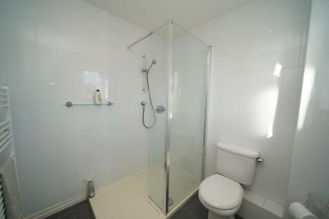 Master Ensuite 