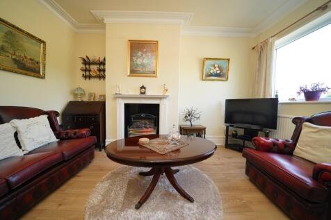 Living room 2