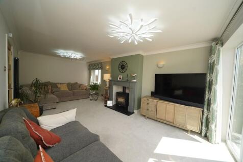 Living room 2