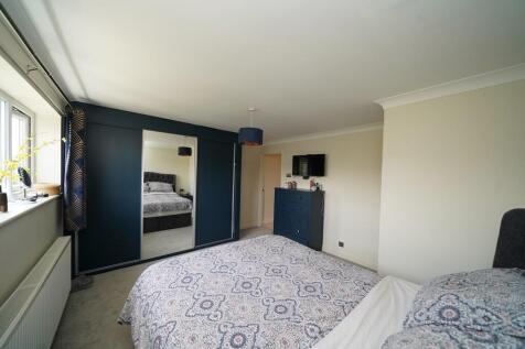 Master bedroom 2