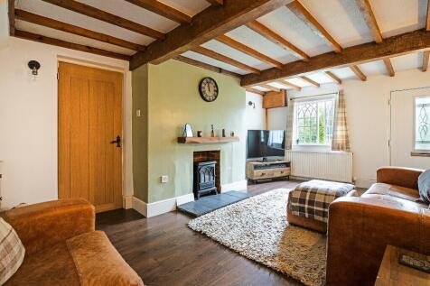 Living Room/Snug