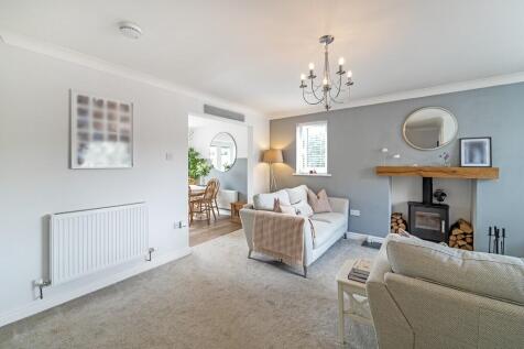 Living Room/Loung...