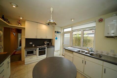 Kitchen 3