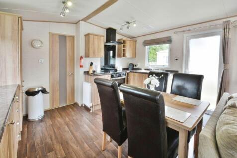 Kitchen with dining area