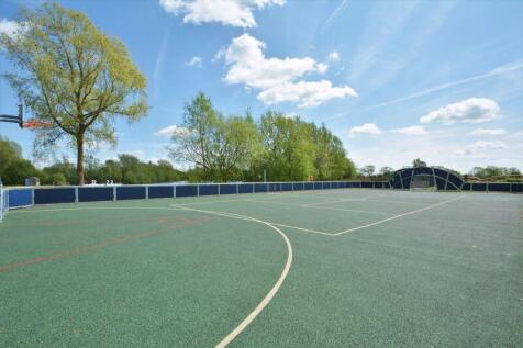 Multi-use sports arena