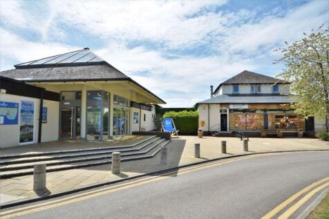 Entrance to complex and shop