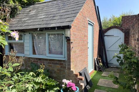 Outbuilding